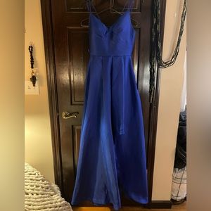Long deep blue prom dress